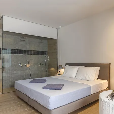Lindia Athena Luxury Villa