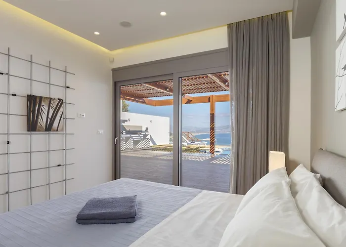 Lindia Athena Luxury Villa