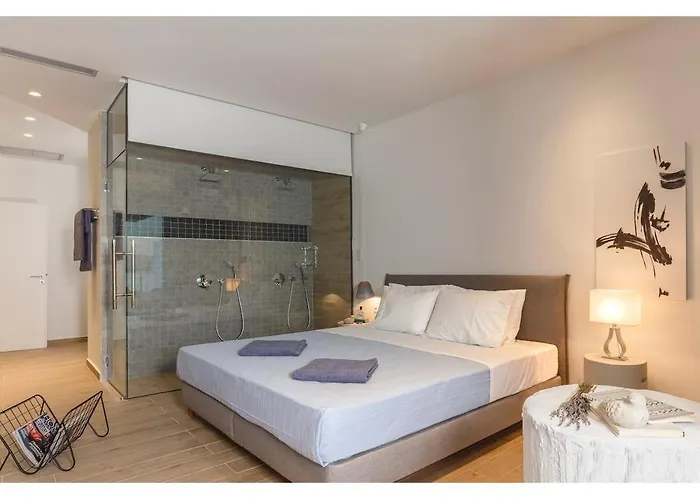 Lindia Athena Luxury Villa *